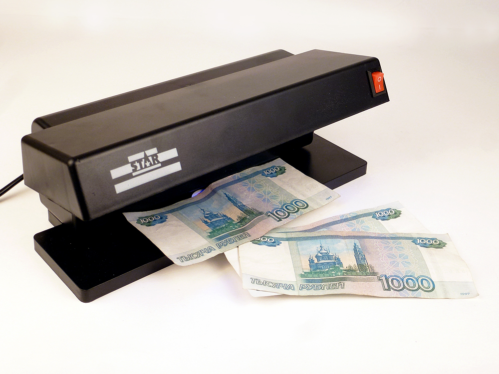 Детектор валют «FJ-2028» Детектор валют «FJ-2028»